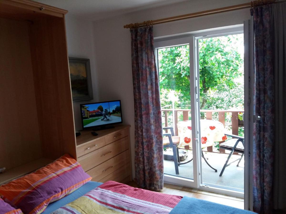 Gaestehaus Strobl Am * Gstadt am Chiemsee